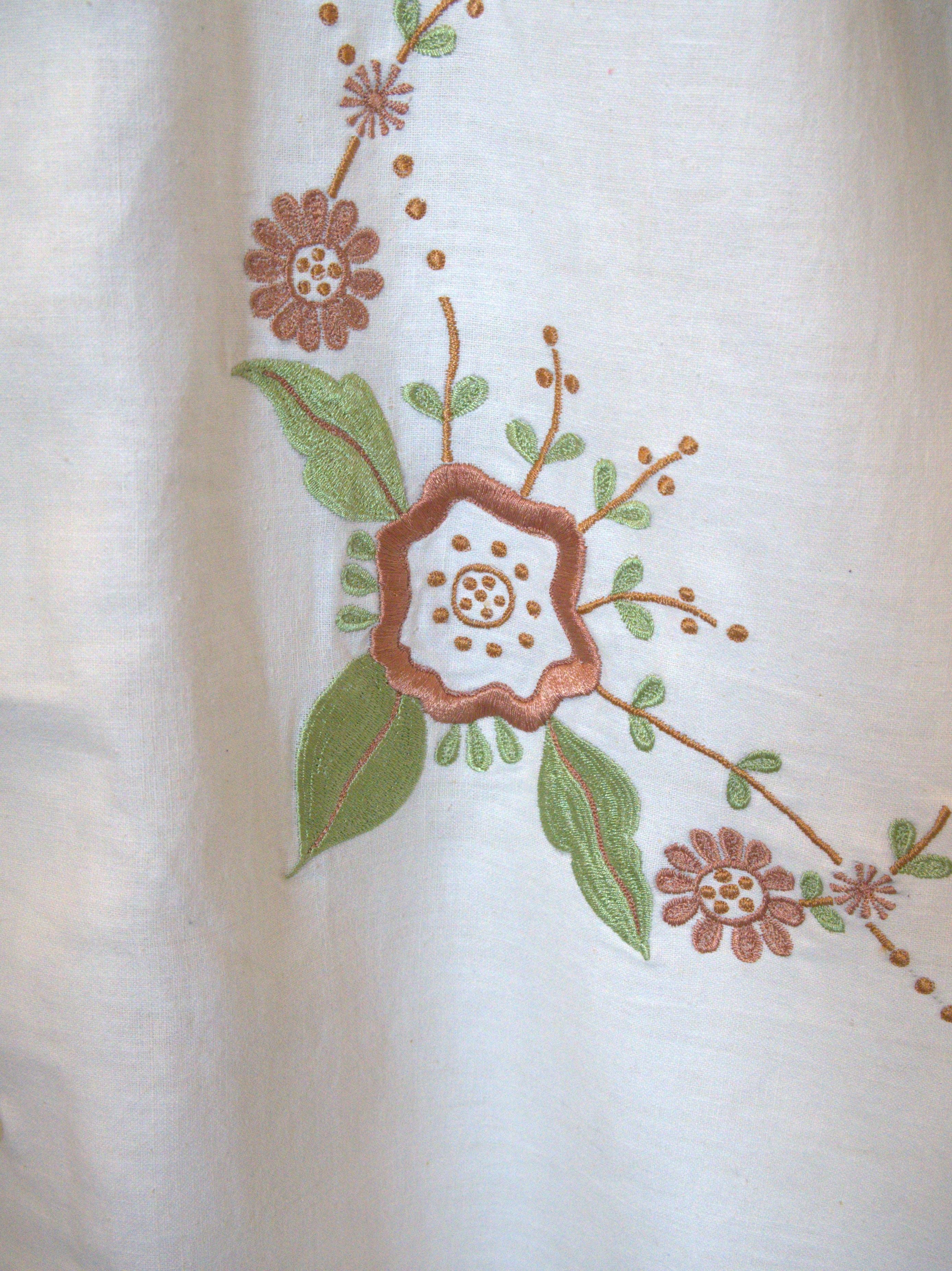 Khadi Short Sleeve Shirt - Ecru Floral Embroidery