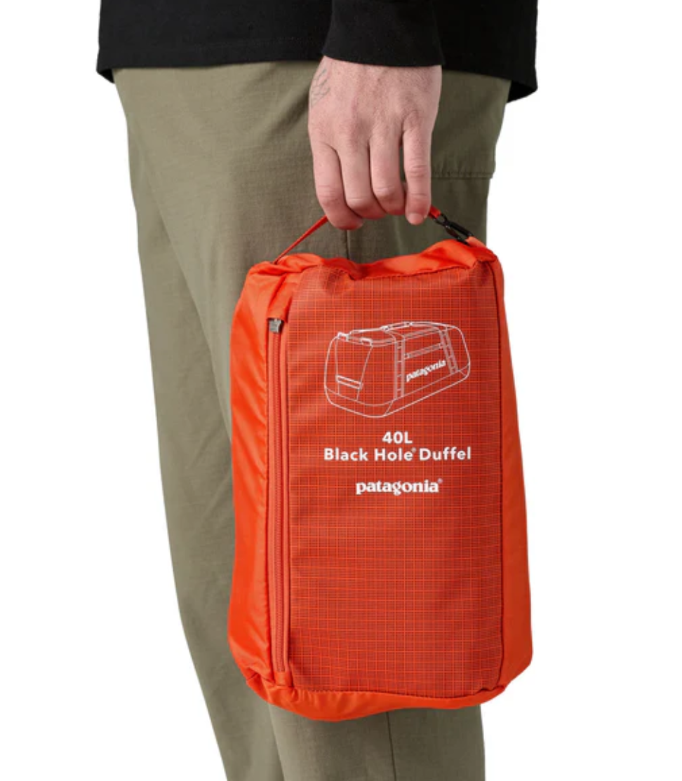 Black Hole Duffel 40L - Pollinator Orange